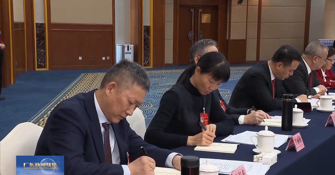 20240306-3-全国人大代表李长东：加快开展方式绿色转型，助力实现“双碳”目标.png